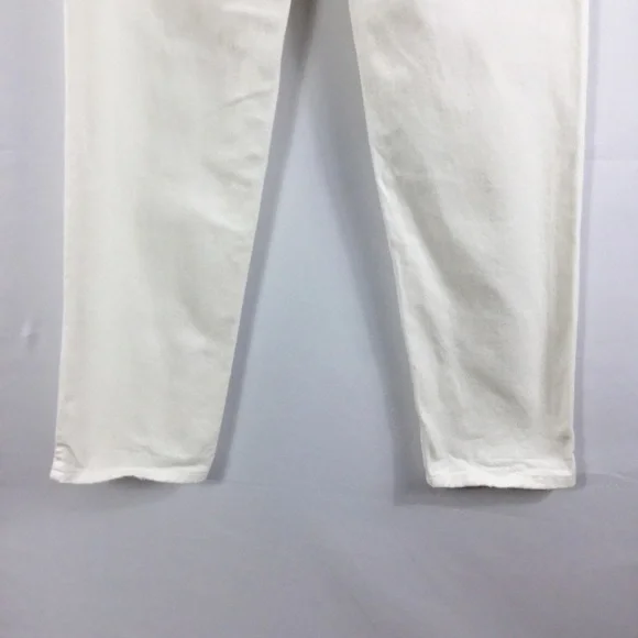 Bdg Urban Outfitters White Destroyed Mom Jeans Size 27 - Picture 11 of 11